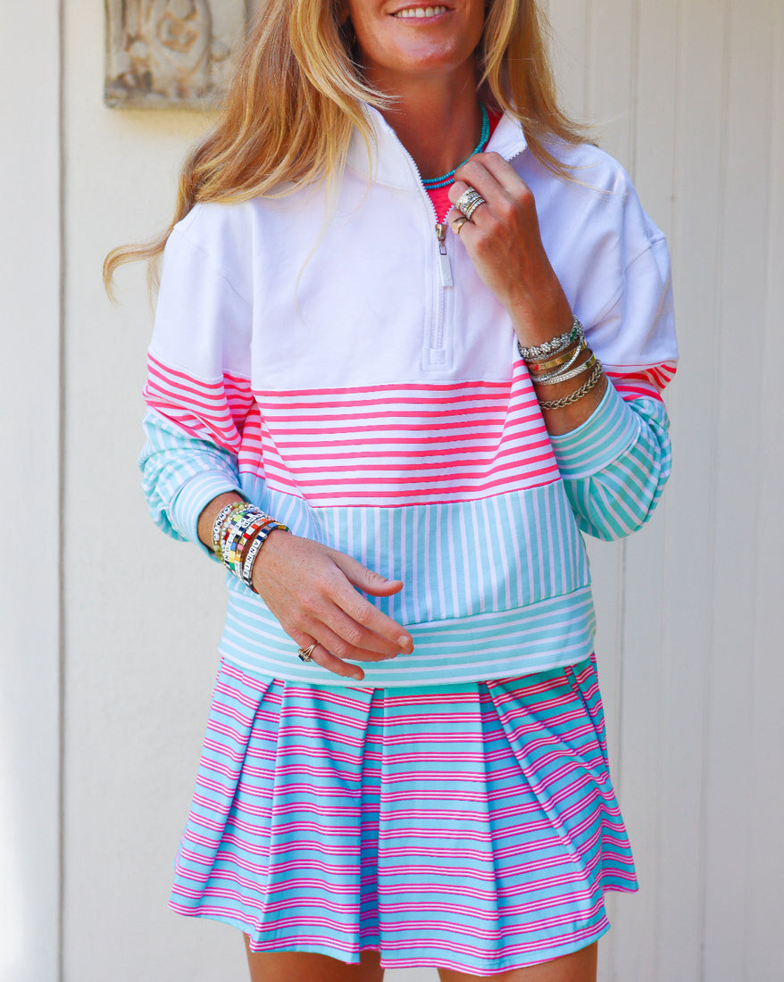Model is wearing the JV Quarter Zip in Vintage White with the Lennon Pants in Vintage White