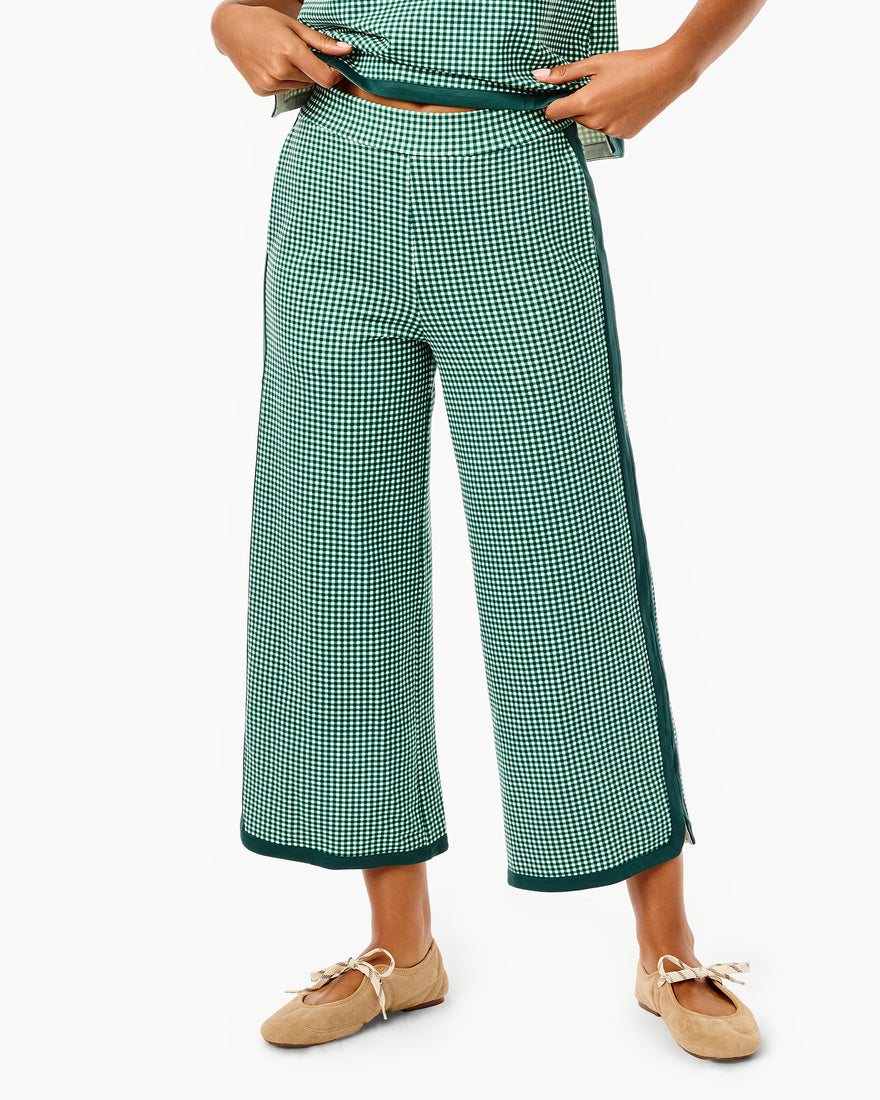 The model is wearing the lennon pants in navy gingham