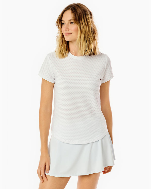 'On model product image of Active Mesh Palmetto Short Sleeve Bundle in Navy/Super White'